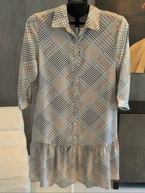 Invisible Plaid Collared Midi Dress with Ruffle Hem in Black, White & Gray S
